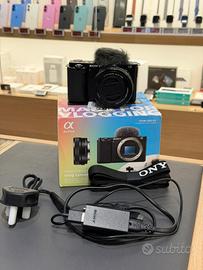 SONY ZV-E10 + Obbiettivo 16-50mm