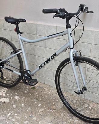 Bici 28" b'twin Riverside120 COME NUOVA