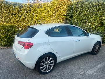 Alfa Romeo Giulietta 1.4 turbo benzina 120cv