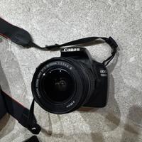 Canon EOS 1100D + Obiettivo + Borsa