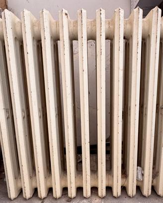 Radiatore /Termosifone in ghisa h cm 70