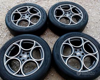 Cerchi e gomme nuove 19 originali alfa romeo
