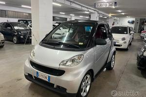 Smart ForTwo CABRIO 1.0 interni in pelle