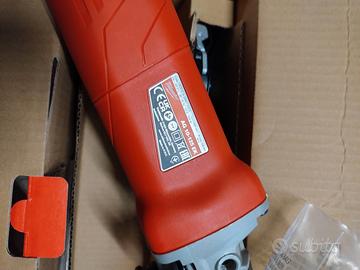 Smerigliatrice Milwaukee