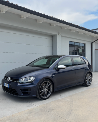 Volkswagen Golf 7 R 2.0 TSI 300 CV 4Motion