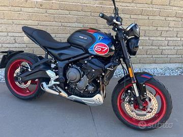 TRIUMPH Trident 660 Tribute Special Edition - De