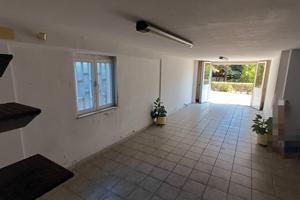 Ampio Garage - Modugno, Zona Carabinieri