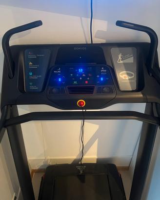 Tapis Roulant professionale velocità a 18 km/h.