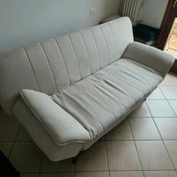 Divano letto in tessuto con braccioli