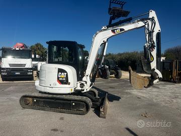 Escavatore caterpillar 305.5er, ACCETTO PERMUTE