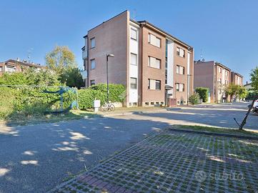 3 LOCALI A REGGIO NELL'EMILIA