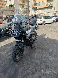 Gs 1300