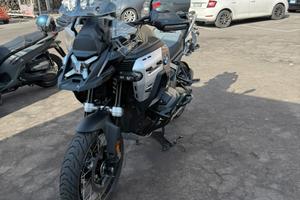 Gs 1300