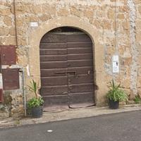 Magazzino,cantina, rimessa, ripostiglio