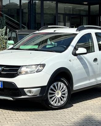 Dacia Sandero 1.5 dCi 75cv Laureate