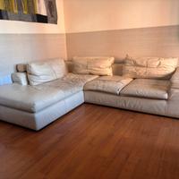 divano di pelle 3 posti acquistato da ovvio