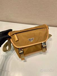 Borsa prada messenger Re-nylon