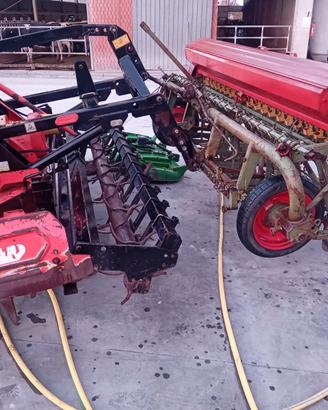 Erpice maschio 3 metri con seminatrice
