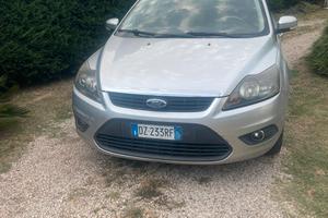 FORD FOCUS 1.6 BENZINA-GPL