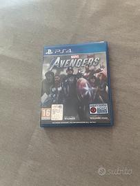 MARVEL AVENGERS PS4