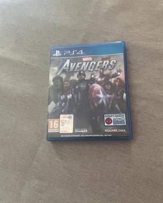 MARVEL AVENGERS PS4