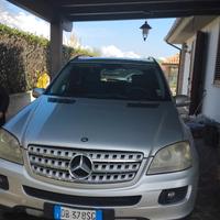 MERCEDES Benz ML 320 CDI Elegance