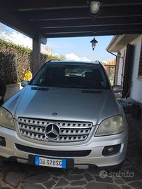 MERCEDES Benz ML 320 CDI Elegance