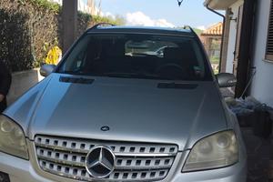 MERCEDES Benz ML 320 CDI Elegance