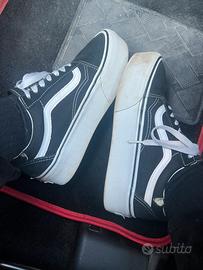 Scarpe Vans usate