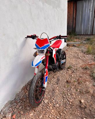 Fantic 125 competition