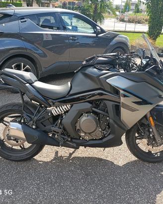 CFMOTO 650GT