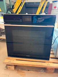 Forno touch Whirlpool