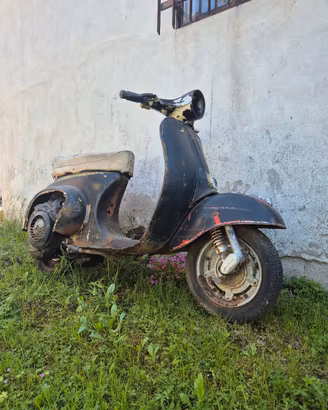 vespa 50 con libretto 