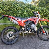VENT BAJA 50cc RED MOTORE MINARELLI 2T