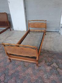 Letto singolo in noce e paglia di Vienna 80 x 190
