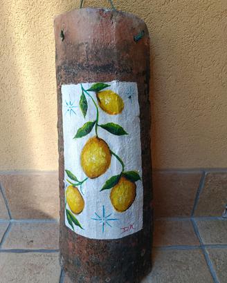 Tegola dipinta a mano
