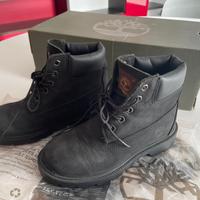 Timberland 6 inch. Taglia 32 colore nero