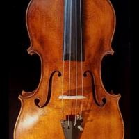 Viola Stradivari