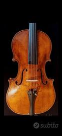 Viola Stradivari