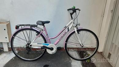 Bici donna da 28 uso quotidiano