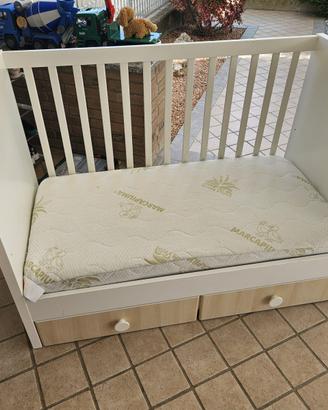 Lettino  0-3 anni trasformabile con materasso