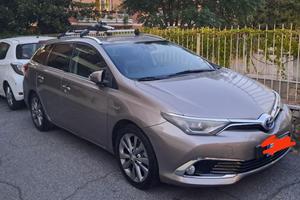 Toyota Auris Touring Sports 1.8 Hybrid Active