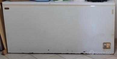 Freezer a pozzetto grande