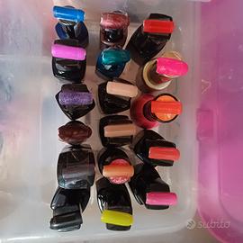 Smalti semipermanente 