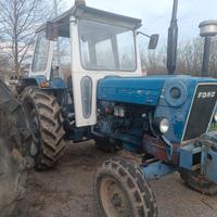 Trattore ford