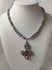 Collana Perle Vintage Medievale Ciondolo Giglio