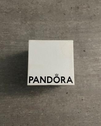 Anello pandora