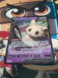 carta Pokémon ultra rara 