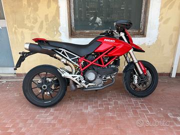 Ducati Hypermotard 1100