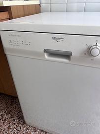 Lavastoviglie Electrolux Rex intuition